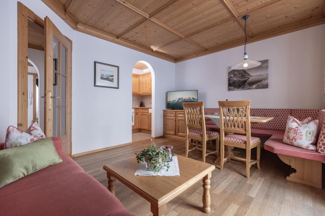 Wellnessappartements Margit Apartment *
